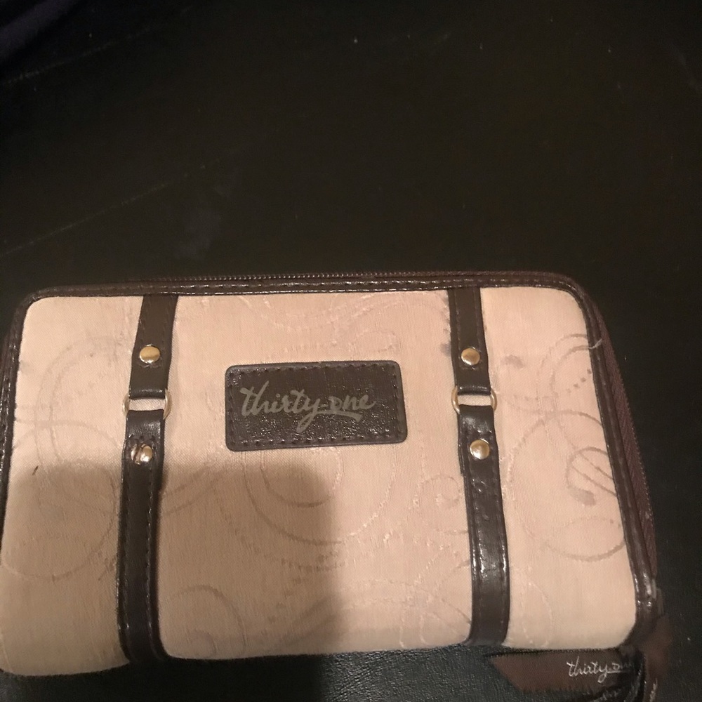 Thirty one small bag with strap